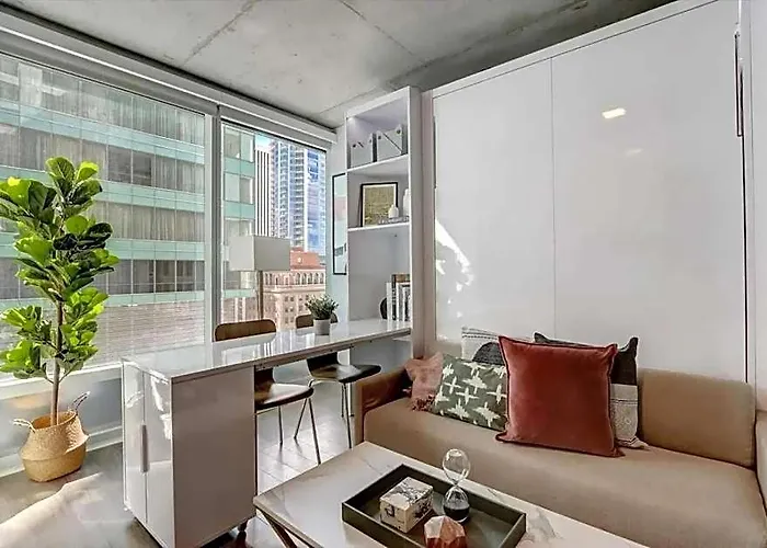 Hotel Kenect In Downtown