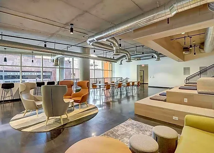 Hotel Kenect In Downtown 4*